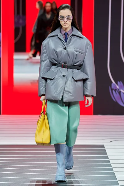 Look 33
